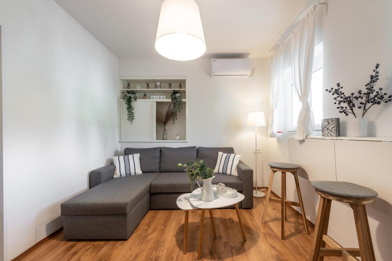 Apartment Near Old Town, Free Parking & Huge Garden Dubrovnik Kültér fotó